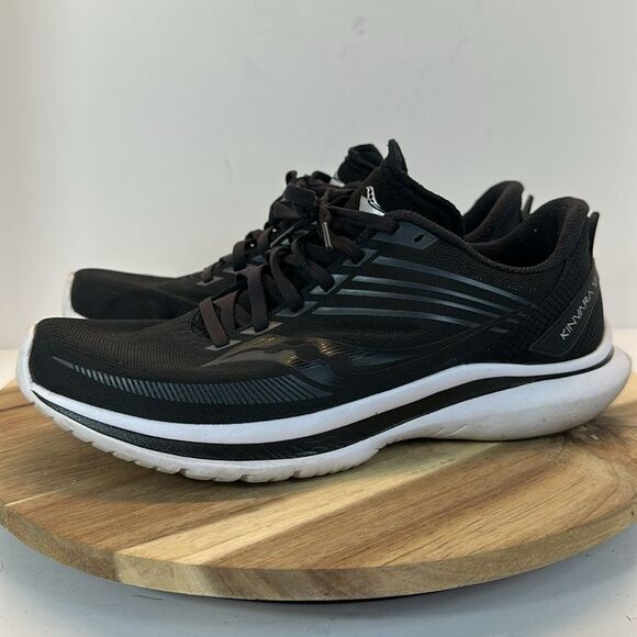 SAUCONY Kinvara 12 Running Shoes Sneakers Black Grey Women's 9.5 - Picture 5 of 11